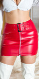 Koženková krátka sukňa so zipsom a pevným opaskom Červená