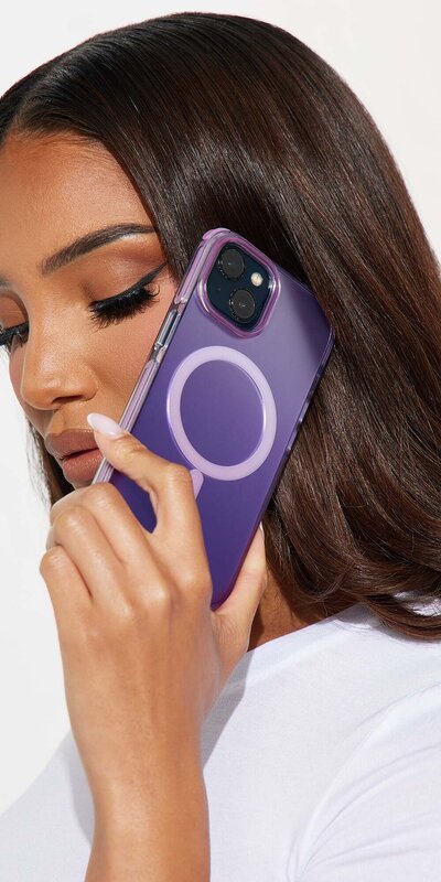 Fialový kryt iPhone 15 s magnetickým krúžkom Fialová