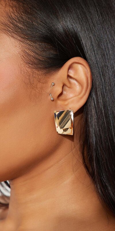 Zlaté obojstranné napichovacie náušnice Zlatá