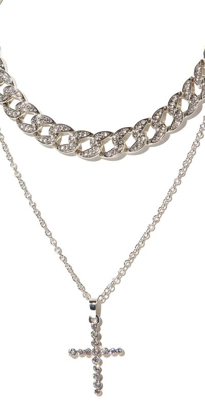 Strieborný vrstvený náhrdelník s krížikom a kamienkami Strieborná