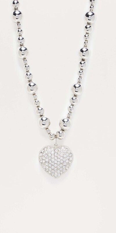 Strieborný náhrdelník s príveskom v tvare srdca Strieborná