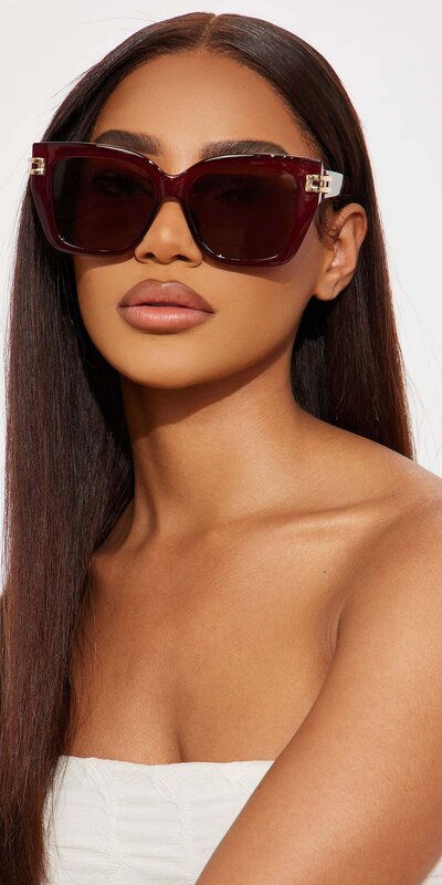 Slnečné červené okuliare so štvorcovými sklami Červená