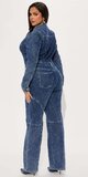 Tmavomodrý denim overal s dlhým rukávom a širokými nohavicami