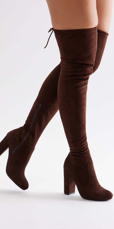 Čokoládové nadkolenné čižmy zo semišu s viazaním Hnedá