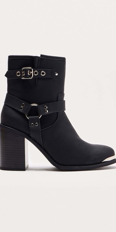 Čierne kožené členkové čižmy s prackami a vysokým blokovým podpätkom