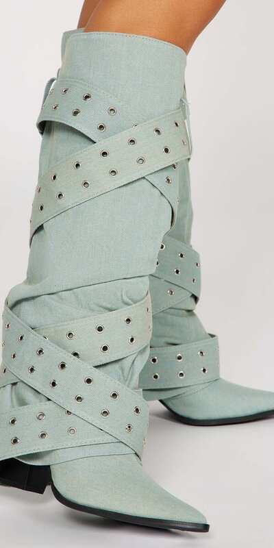 Džínsové vysoké čižmy s prackami a blokovým podpätkom