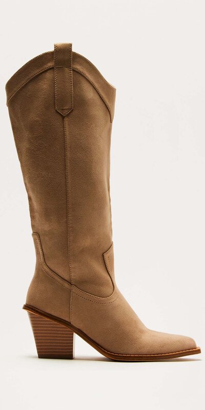 Kovbojské čižmy pod kolená v béžovej farbe s blokovým podpätkom