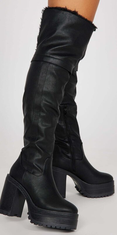 Kožené vysoké čižmy zateplené kožušinkou
