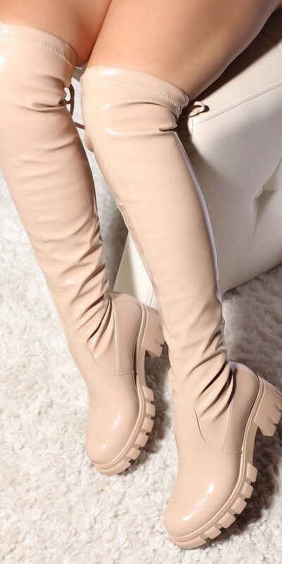 Béžové elastické kožené nadkolenné čižmy s okrúhlou špičkou a nízkym podpätkom
