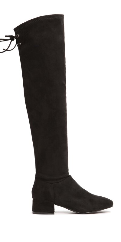 Čierne semišové nadkolenné čižmy s nízkym podpätkom a zadným zipsom