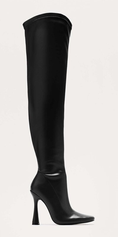 Dámske čižmy nad kolená so štvorcovou špičkou – čierne Čierna