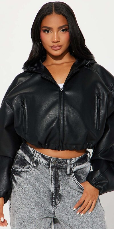 Čierna kožená crop bunda s kapucňou