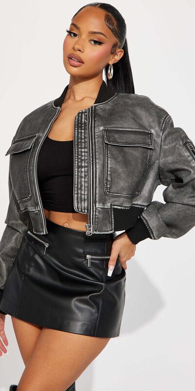 Šedá kožená bomber bunda s opraným efektom