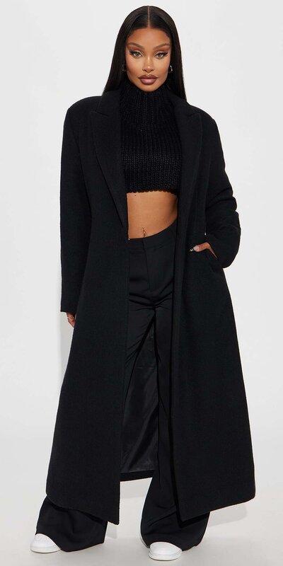 Čierny vlnený trenčkot s fazónovým golierom