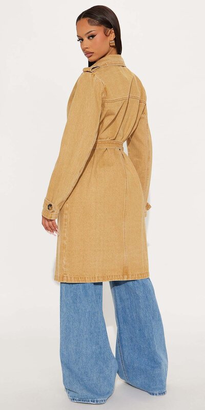Béžový džínsový trenčkot s opaskom