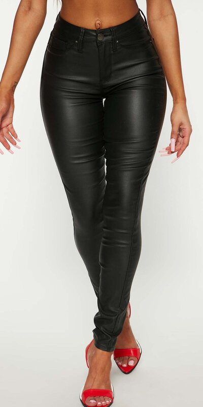 Čierne skinny koženkové nohavice s vysokým pásom