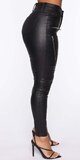 Čierne skinny nohavice s koženkovým povrchom a zipsovými detailmi