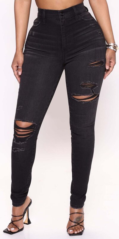 Čierne skinny džínsy s trhancami a tvarujúcim efektom