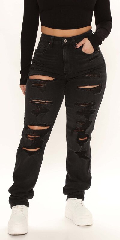 Čierne rovné džínsy s roztrhaným efektom