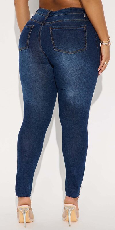 Tmavomodré skinny džínsy s trhancami She's Fine