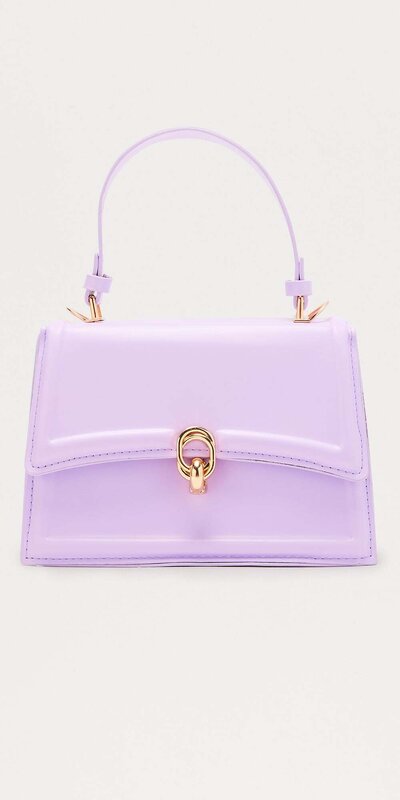 Fialová crossbody kabelka s vrchným držadlom z umelej kože