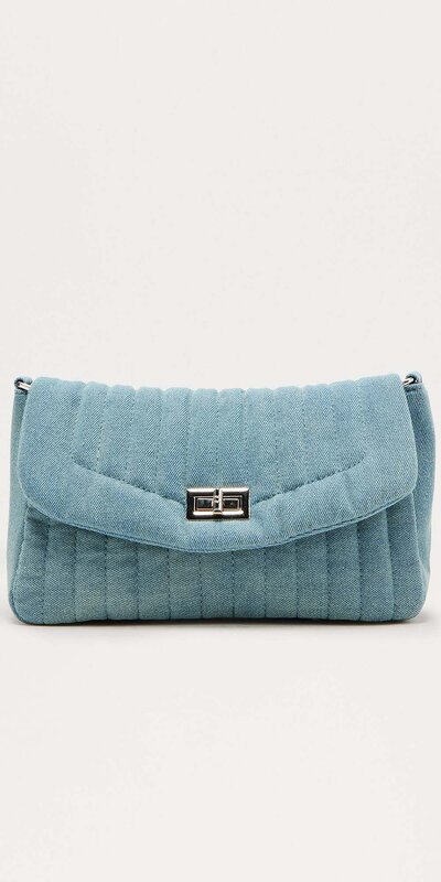 Svetlomodrá denimová crossbody kabelka s preklopným zapínaním