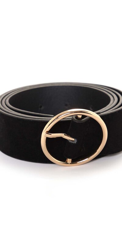 Čierny opasok z umelej kože s okrúhlym zapínaním