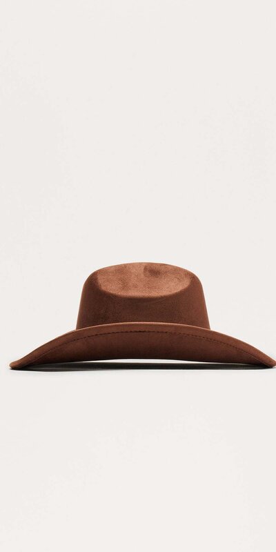 Kovbojský klobúk srdiečkový detail v hnedej farbe Hnedá