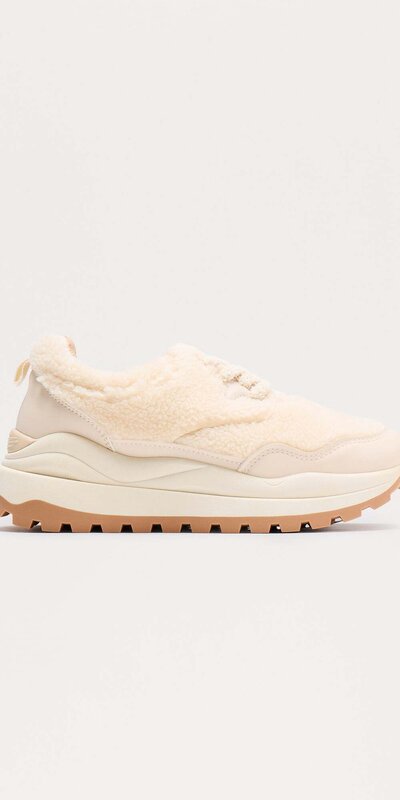 Dámske béžové tenisky s kožušinovým efektom Béžová