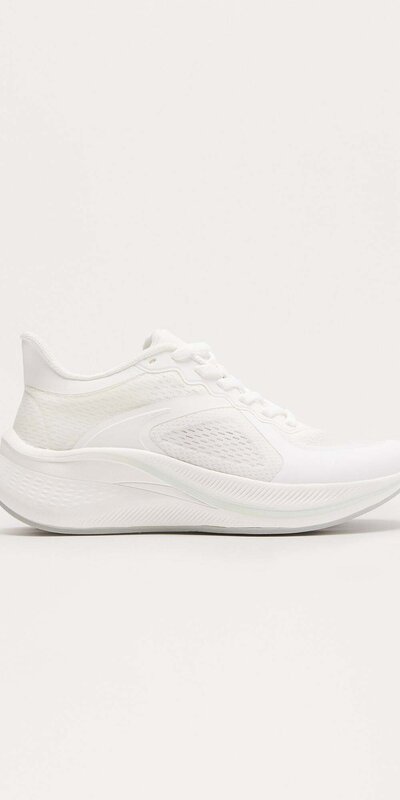 Dámske pletené tenisky s nízkym strihom v bielej farbe Biela