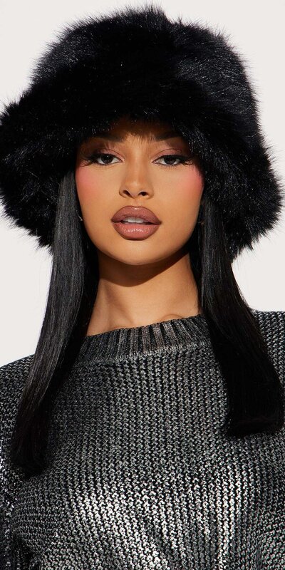 Čierny kožušinový bucket klobúk oversized