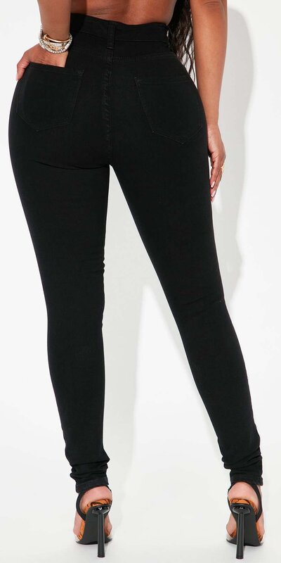 Skinny rifle s vysokým pásom v čiernej farbe