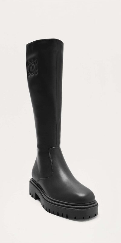 Čierne kožené kozačky po kolená s okrúhlou špičkou