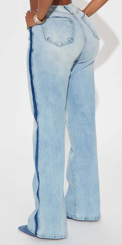 Svetlomodré rovné rifle s vysokým pásom