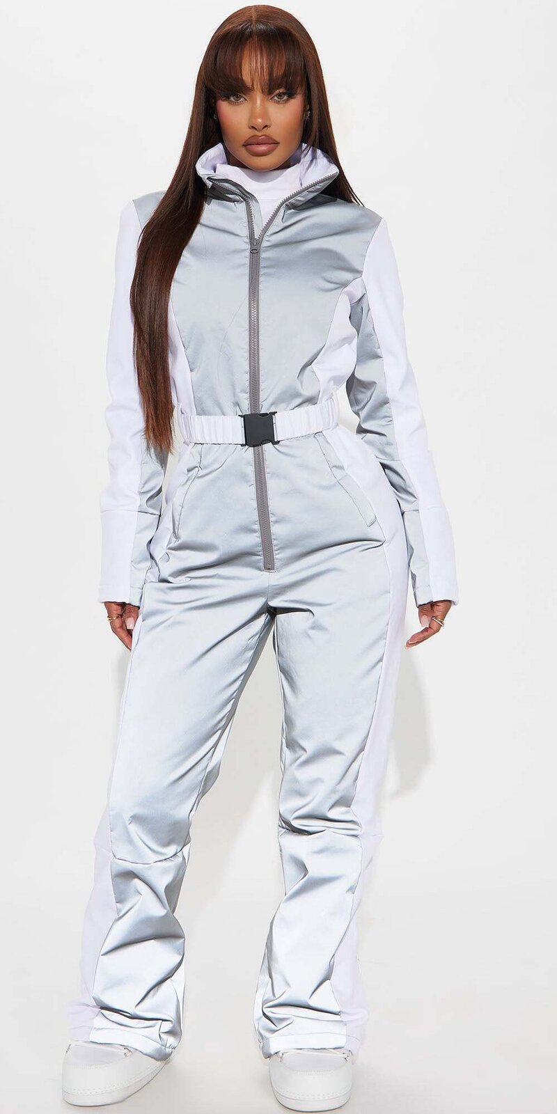 Biely reflexný lyžiarsky overal s opaskom a podšívkou z flísu
