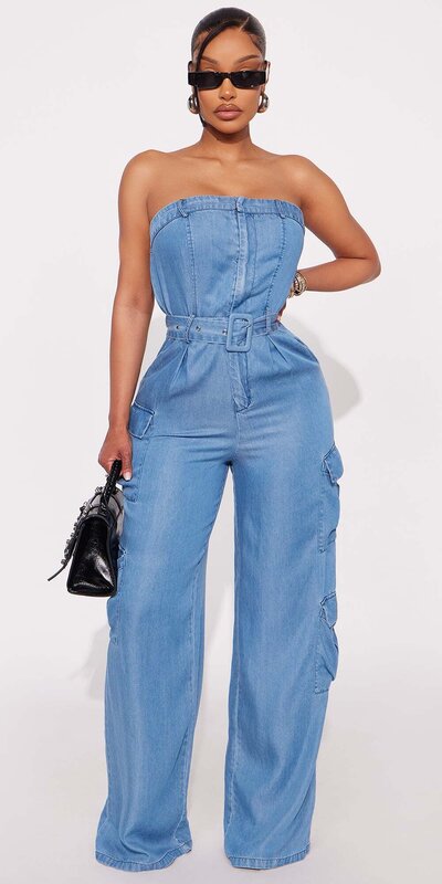 Džínsový overal bez ramienok so širokými nohavicami