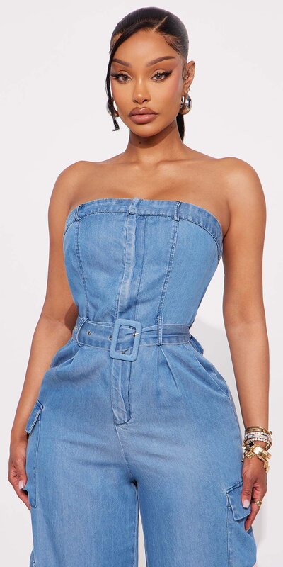 Džínsový overal bez ramienok so širokými nohavicami