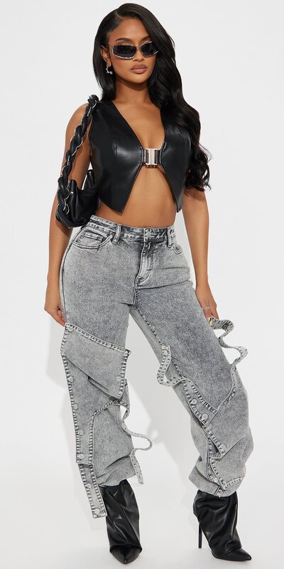 Sivé rovné džínsy so zapínaním na cvoky