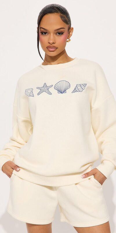 Krémová fleecová súprava s krátkymi nohavicami a mikinou