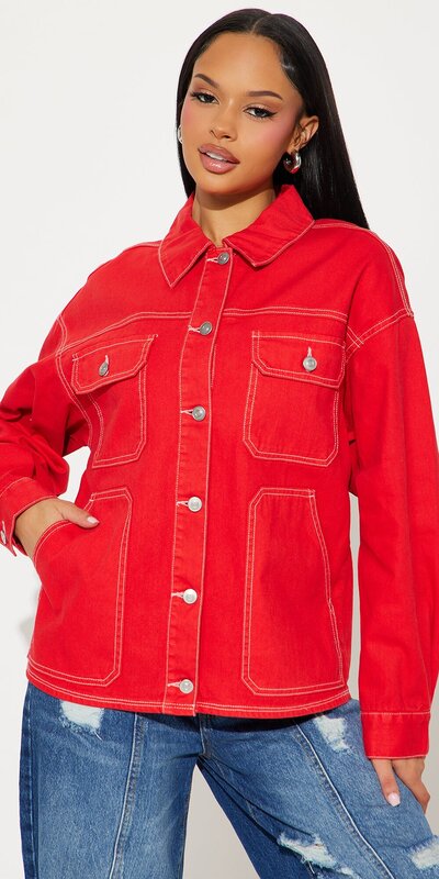 Červená oversize rifľová bunda s kontrastným prešívaním