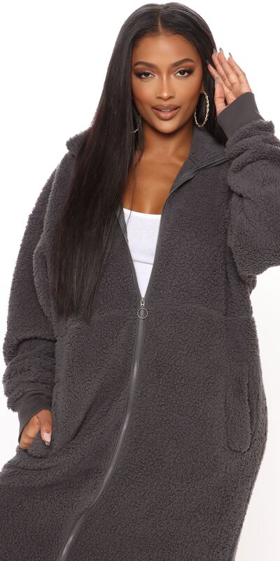 Tmavosivá sherpa bunda so zipsom a vreckami