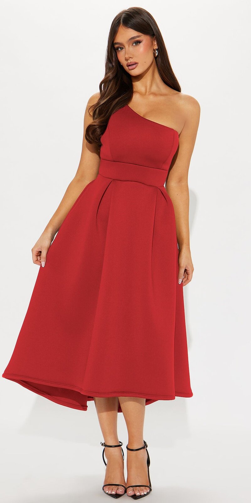 Červené midi šaty na jedno rameno s plisovaním a vreckami
