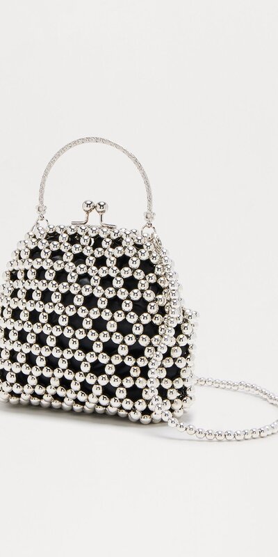 Luxusná perlová clutch kabelka so strieborným leskom