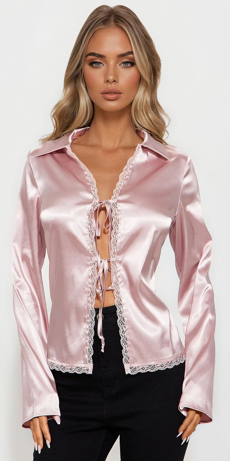 Saténová blúzka s viazaním a čipkovým lemom v ružovej farbe