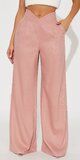 Elegantné nohavice so širokými nohavicami a V pásom v ružovej farbe