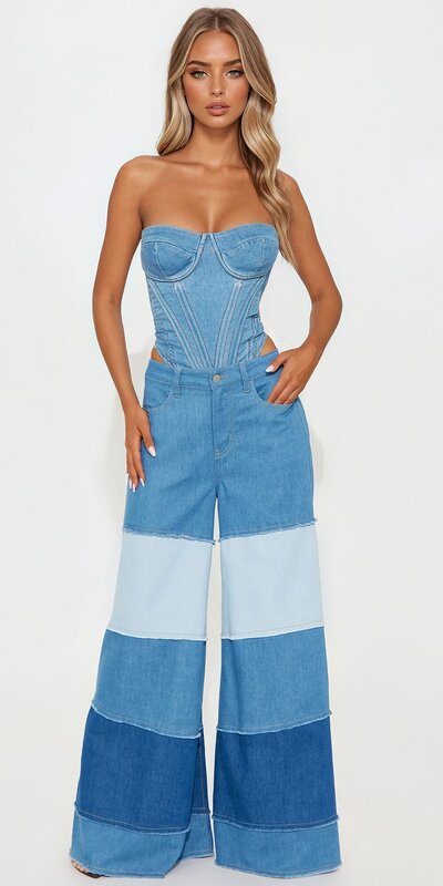 Široké rifle s vysokým pásom v modrej farbe s panelovým spracovaním