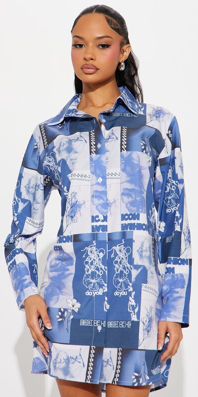 Košeľové mini šaty s golierom a potlačou v modrej farbe