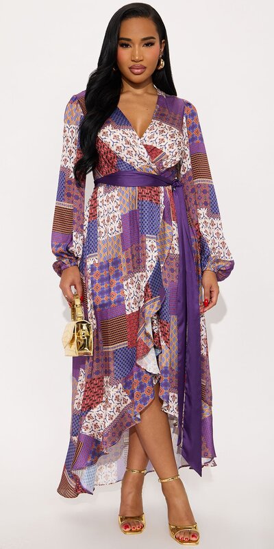 Saténové maxi šaty s patchwork potlačou v ružovej farbe