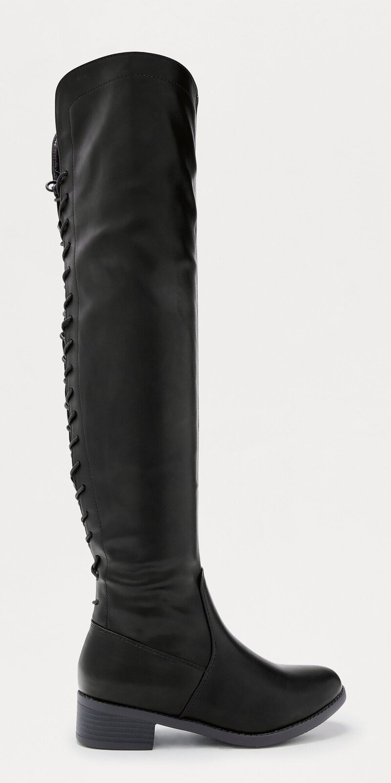 Vysoké čižmy so šnurovaním v čiernej farbe