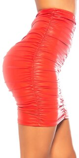 Nariasená wetlook sukňa s vysokým pásom Červená
